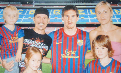 Messi sa fotil s èurbyho rodinou