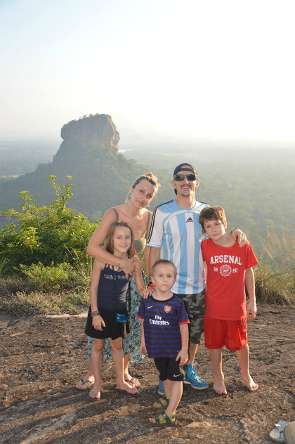 Èurby s rodinou na Sri Lanke - Sigirya
