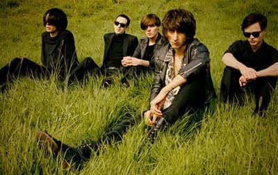 THE HORRORS - Skying